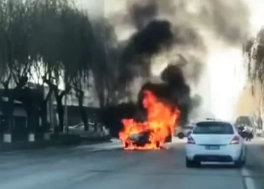 车辆自动灭火系统